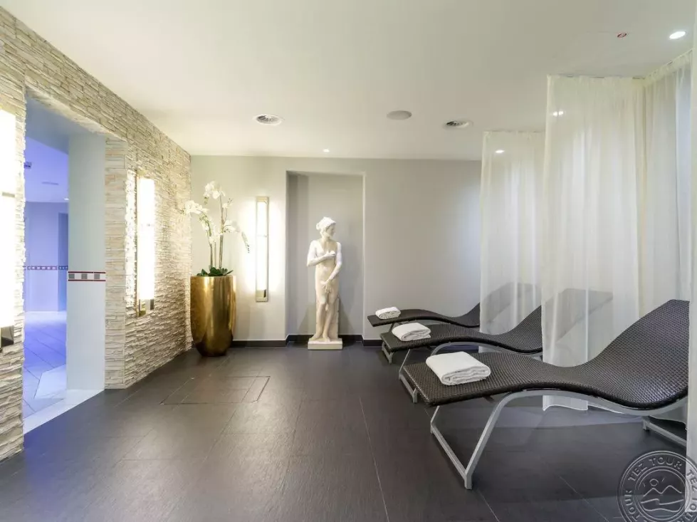 Viešbutis „MONDI HOTEL BELLEVUE GASTEIN“