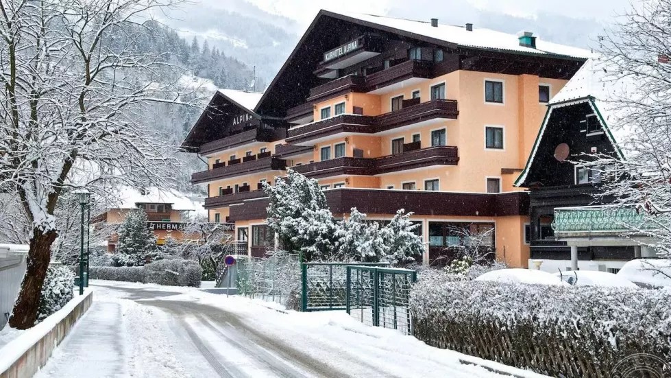 Viešbutis „ALPINA HOTEL“