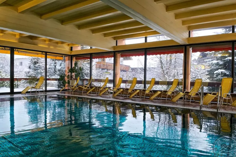 Viešbutis „ALPINA HOTEL“