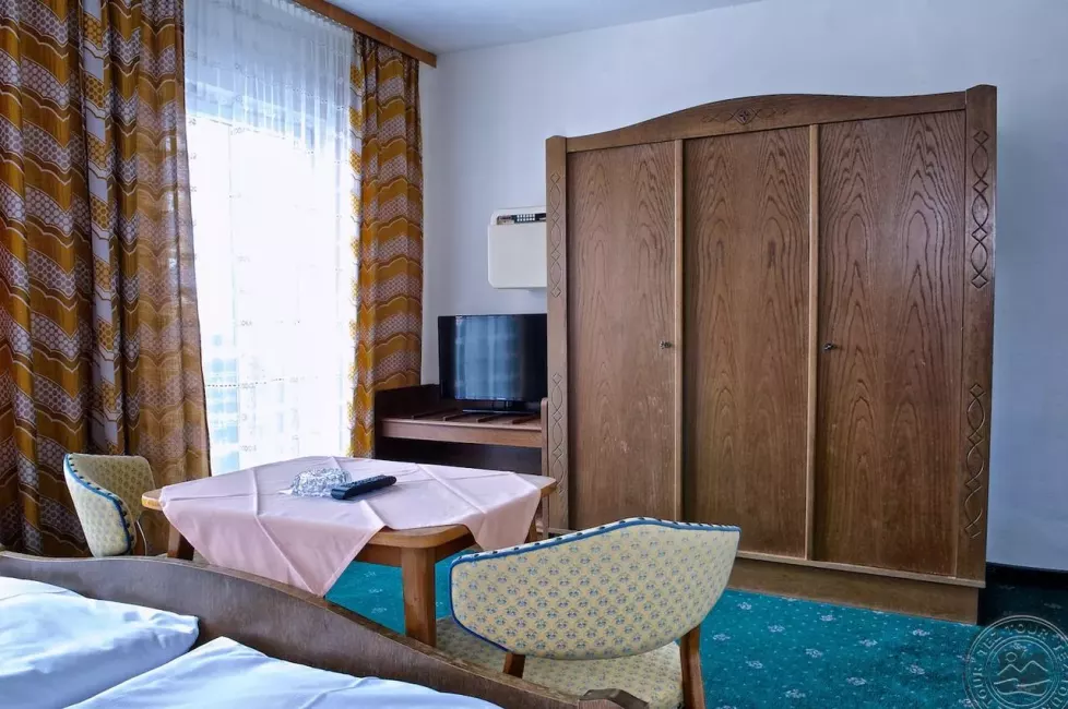 Viešbutis „ALPINA HOTEL“