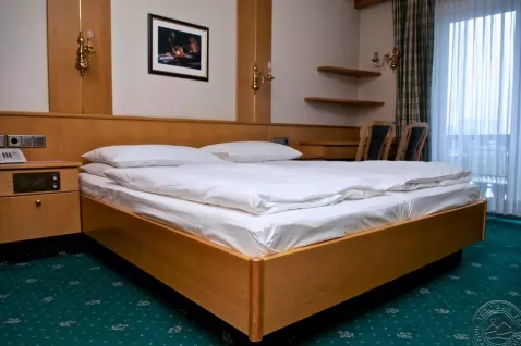 Viešbutis „ALPINA HOTEL“
