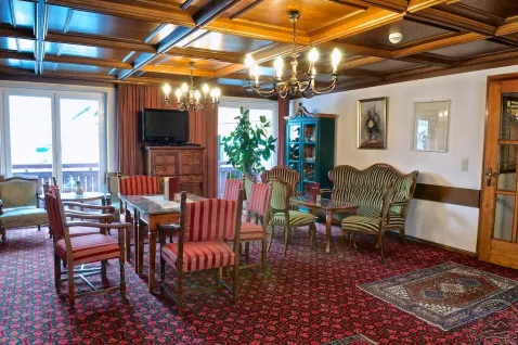 Viešbutis „ALPINA HOTEL“