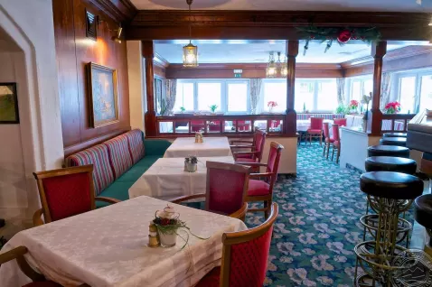 Viešbutis „ALPINA HOTEL“