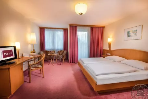 Viešbutis „PALACE JOHANNESBAD HOTEL“