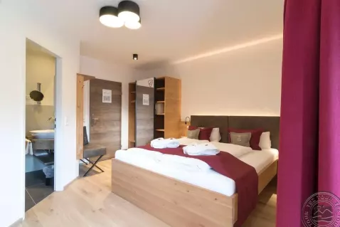 Viešbutis „OUTSIDE“