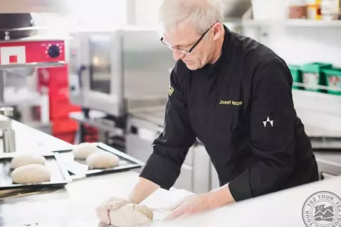 Viešbutis „OUTSIDE“