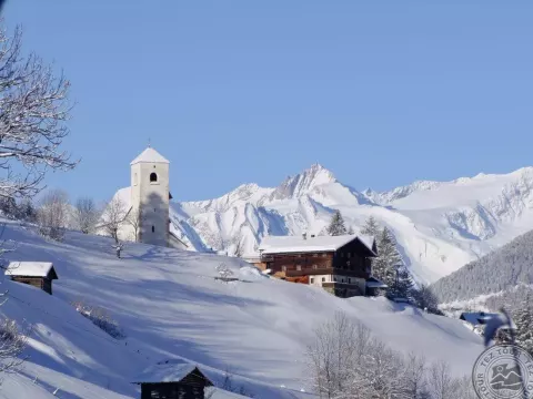 Viešbutis „OUTSIDE“