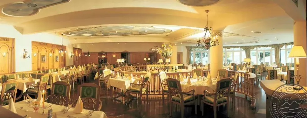 Viešbutis „GRAND HOTEL ZELL AM SEE“