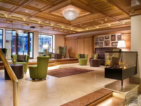 Viešbutis „OESTERREICHISCHER HOF HOTEL“