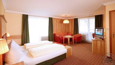 Viešbutis „OESTERREICHISCHER HOF HOTEL“