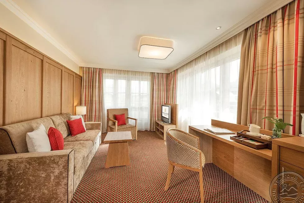 Viešbutis „OESTERREICHISCHER HOF HOTEL“