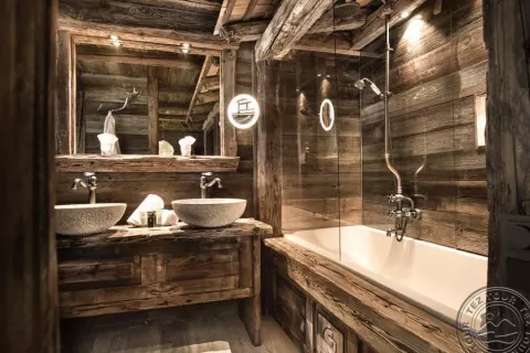 Viešbutis „ALPIN JUWEL HOTEL“