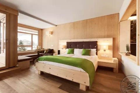 Viešbutis „ALPIN JUWEL HOTEL“