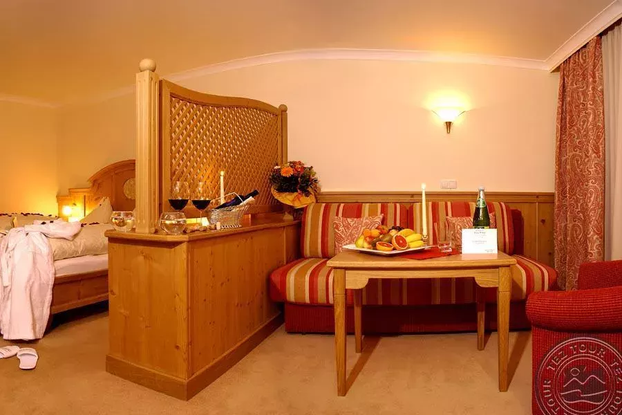 Viešbutis „ALPIN JUWEL HOTEL“