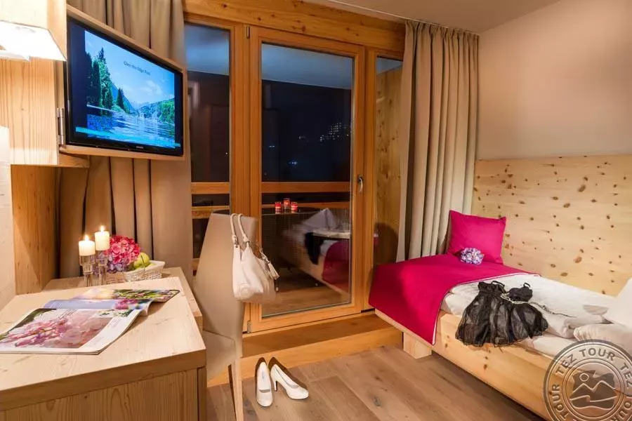 Viešbutis „ALPIN JUWEL HOTEL“