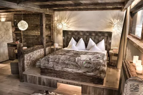 Viešbutis „ALPIN JUWEL HOTEL“