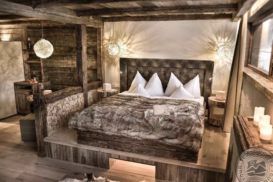 Viešbutis „ALPIN JUWEL HOTEL“