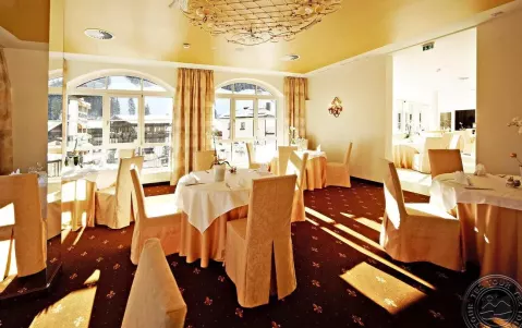 Viešbutis „SAALBACHER HOF HOTEL“