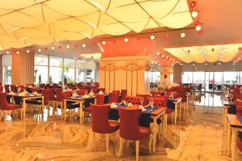 Viešbutis „AZURA DELUXE RESORT & SPA“ (Alanija, Turkija)