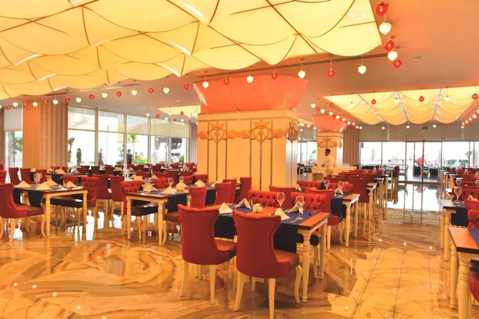 Viešbutis „AZURA DELUXE RESORT & SPA“ (Alanija, Turkija)