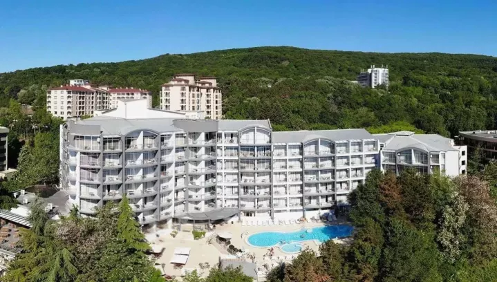 Viešbutis „LUNA“ (Auksinės kopos, Varna, Bulgarija)
