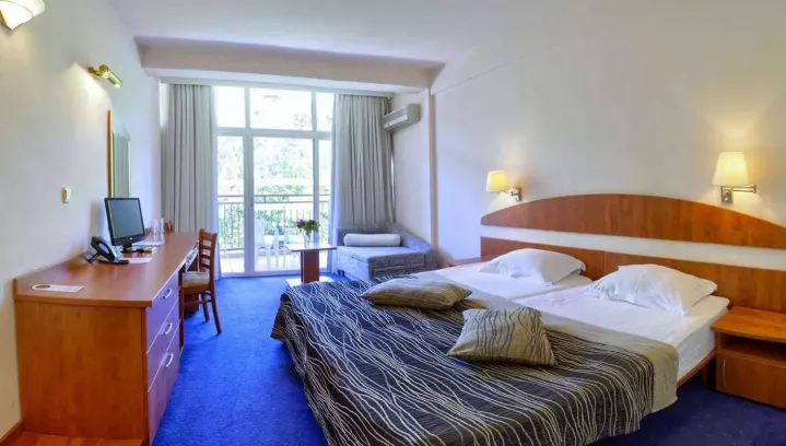 Viešbutis „LUNA“ (Auksinės kopos, Varna, Bulgarija)