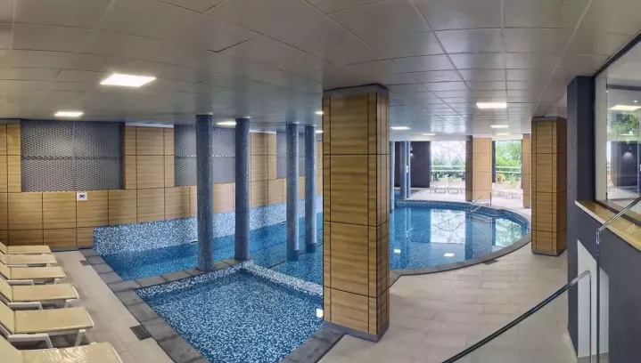 Viešbutis „LUNA“ (Auksinės kopos, Varna, Bulgarija)