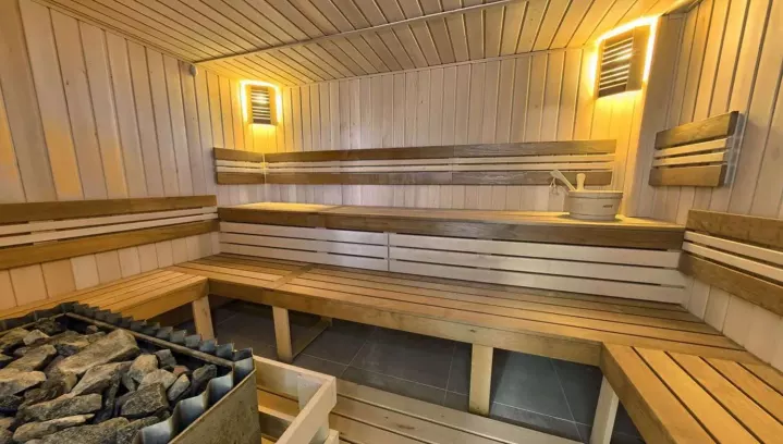 Viešbutis „LUNA“ (Auksinės kopos, Varna, Bulgarija)