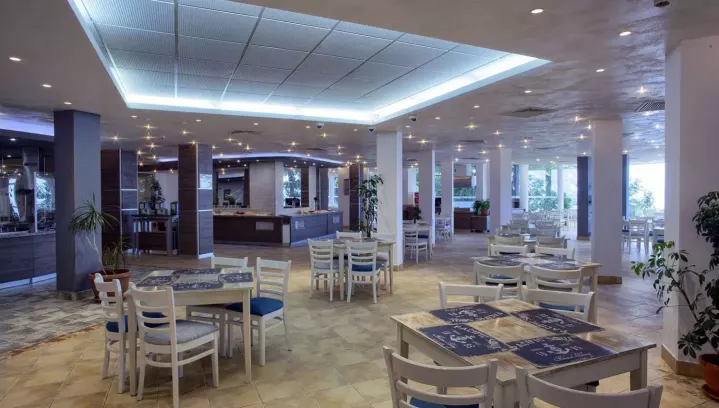 Viešbutis „LUNA“ (Auksinės kopos, Varna, Bulgarija)