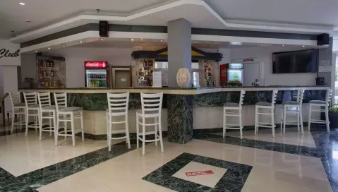 Viešbutis „LUNA“ (Auksinės kopos, Varna, Bulgarija)