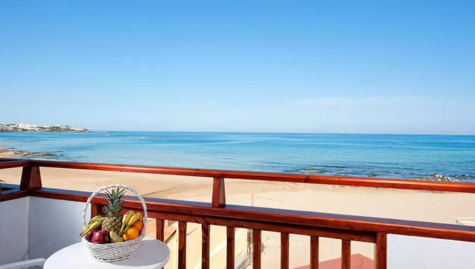 Viešbutis „VLACHAKIS APARTAMENTAI“ (Stalida, Kreta, Graikija)