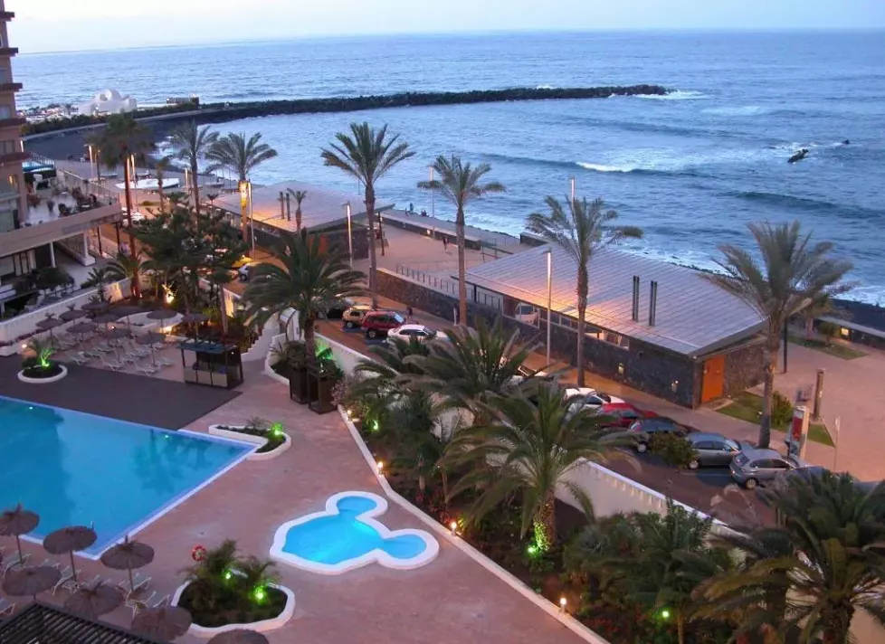 Viešbutis „MELIA COSTA ATLANTIS“ (Puerto de la krusas, Tenerifė, Ispanija)