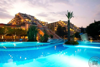 Limak Limra Hotel & Resort, Turkija