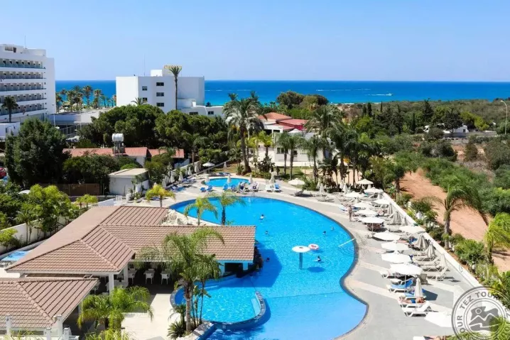 Christofinia Hotel, Kipras