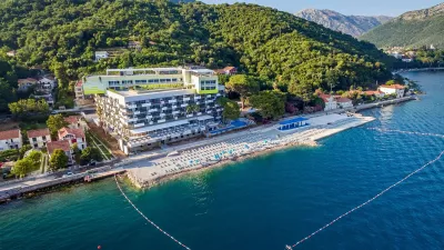 Carine Hotel Park, Juodkalnija