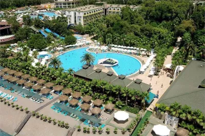 Botanik Hotel & Resort, Turkija