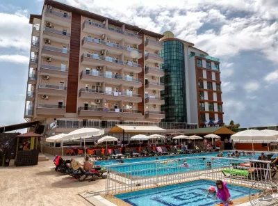 Club Bayar Beach Hotel, Turkija