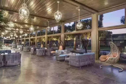 Nirvana Cosmopolitan, Turkija