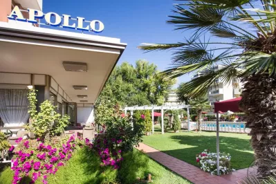 Apollo, Italija