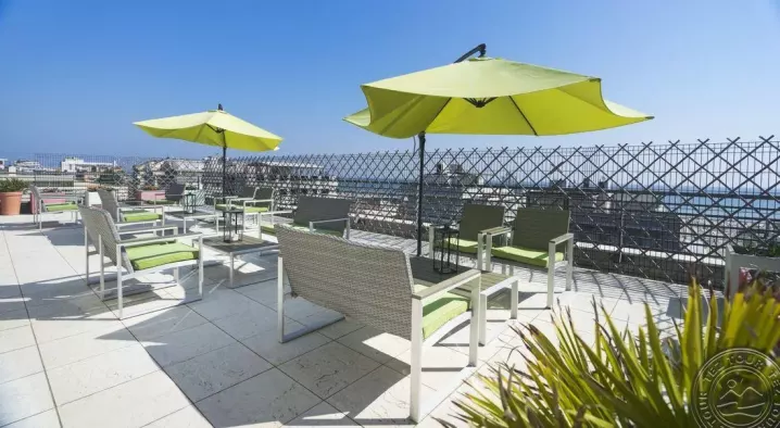 Club Meeting, Italija