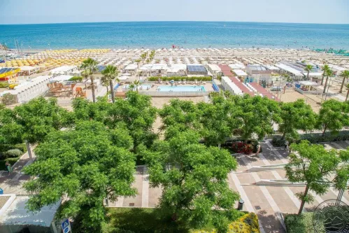 Lungomare Hotel, Italija