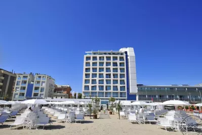 Excelsior Hotel, Italija