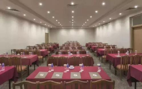 Akka Claros Hotel, Turkija