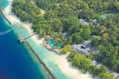 Royal Island Resort & Spa, Maldyvai