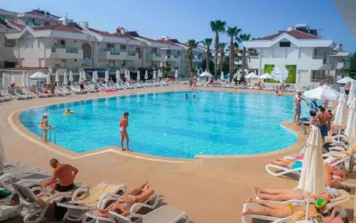 Dream Family Club, Turkija