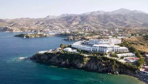 Peninsula Resort & Spa, Graikija