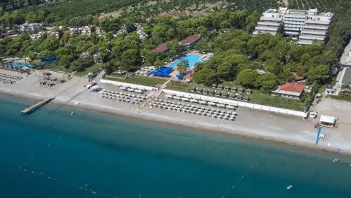Larissa Club Saphir, Turkija