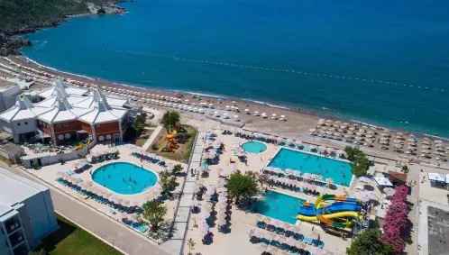 Pearl Beach Hotel & Resort, Juodkalnija