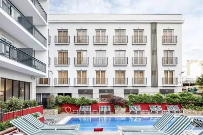 Aqua Hotel Bertran, Ispanija