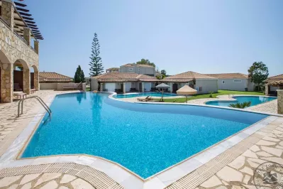 Olympia Golden Beach Resort & Spa, Graikija